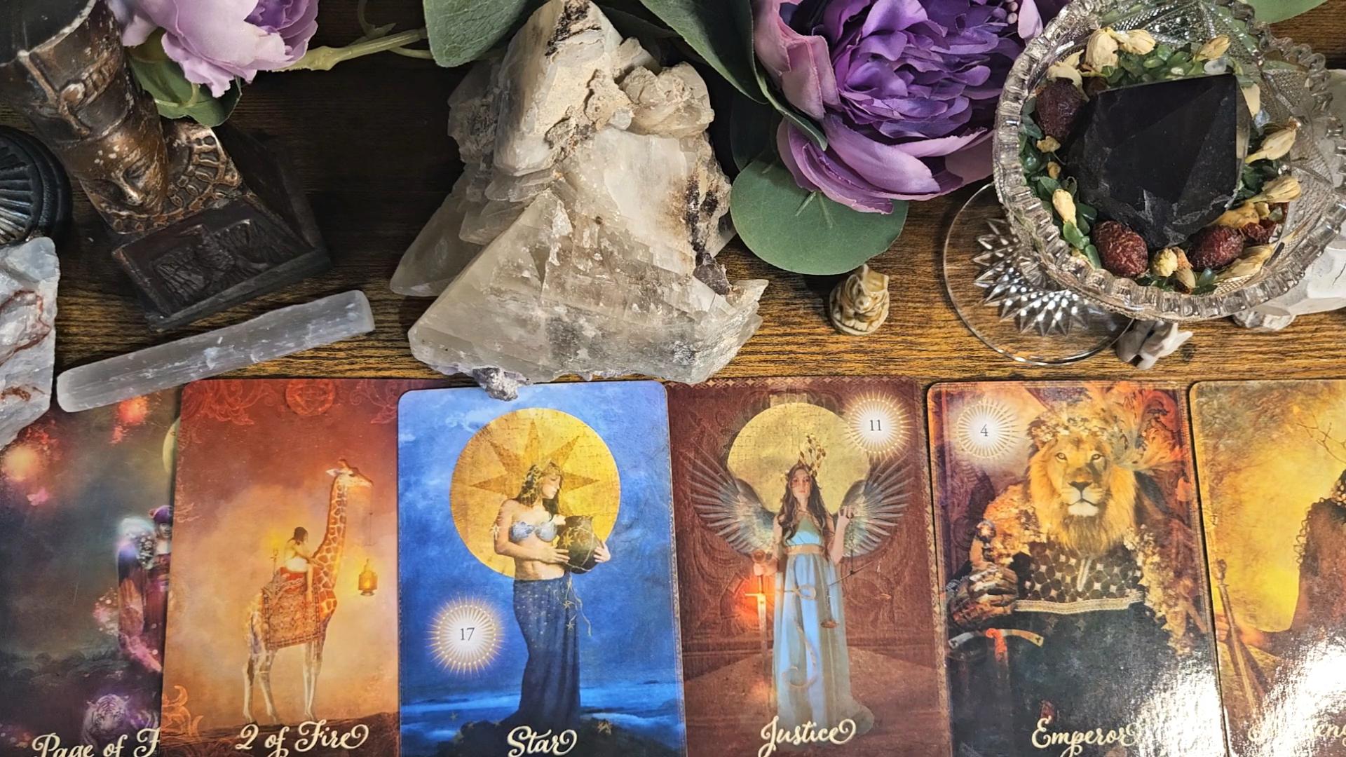 Tarot healing guidance in Woodstock, Georgia with Lady Alana